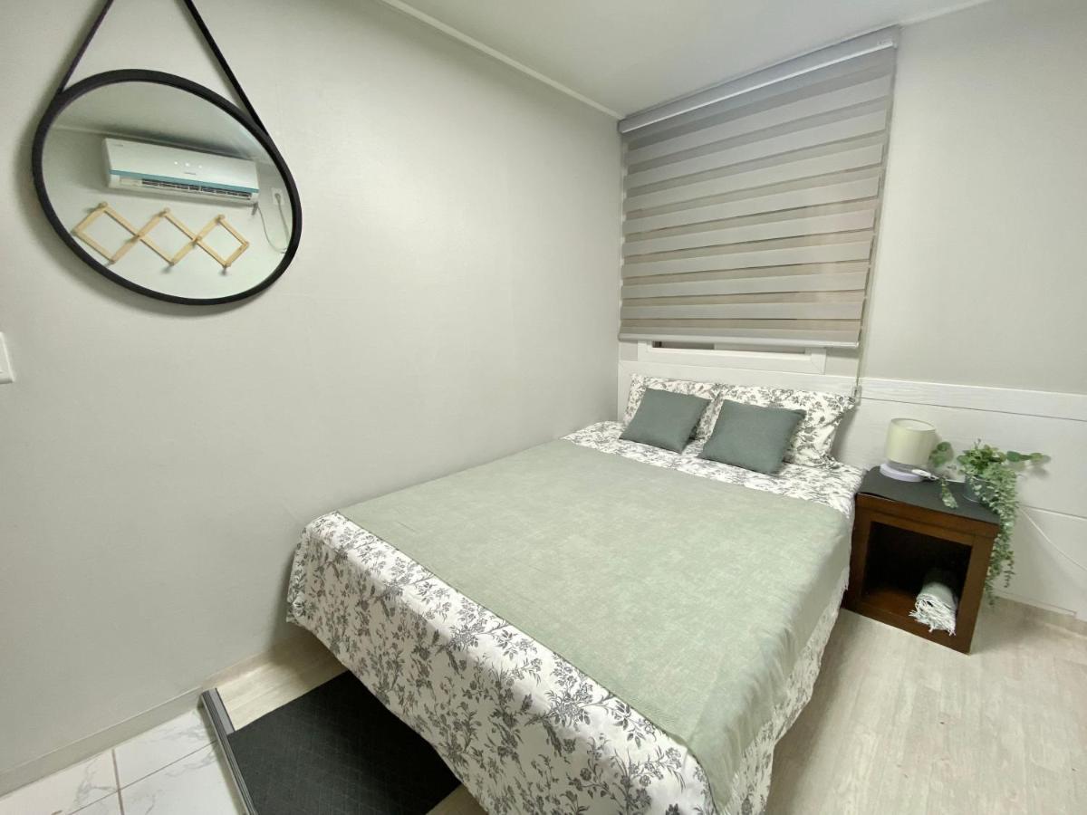 Jibida Urban Inn Seoul Exterior photo